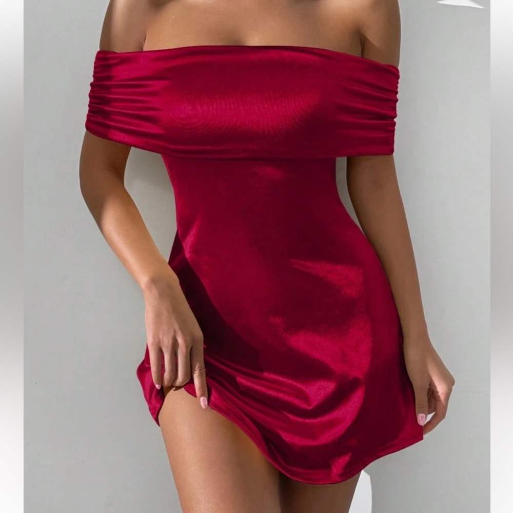 Elegant Off-Shoulder Red Dress